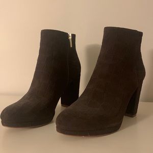 Vince Camuto Booties